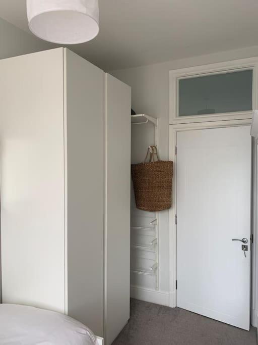 Beautiful Flat In Fulham! Londra